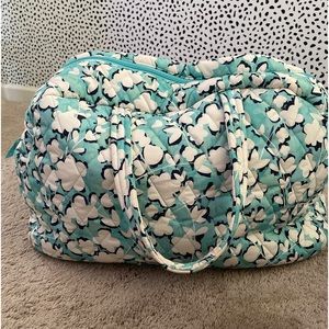 Vera Bradley large duffel bag